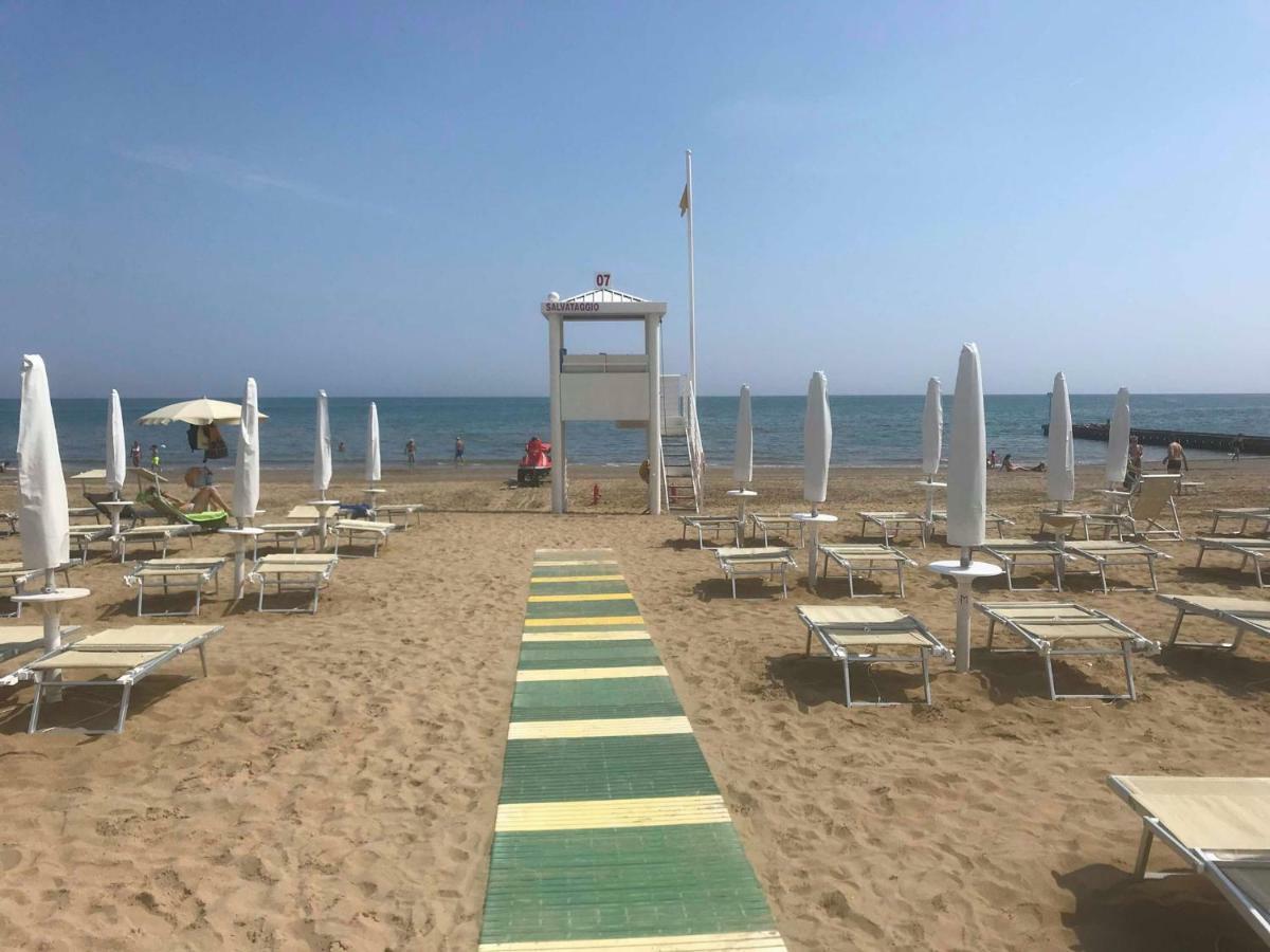 Vila Delta A - Piazza Marina - Vista Mare Lido di Jesolo Exteriér fotografie